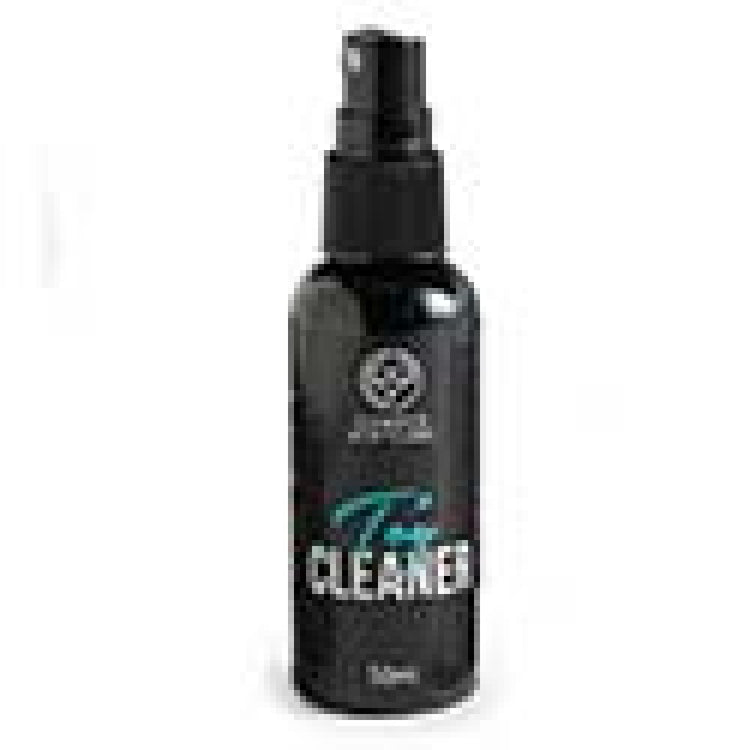 Segédeszköz tisztítók és ápolók